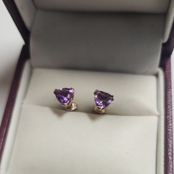 10K Gold Amethyst Stud Earrings
